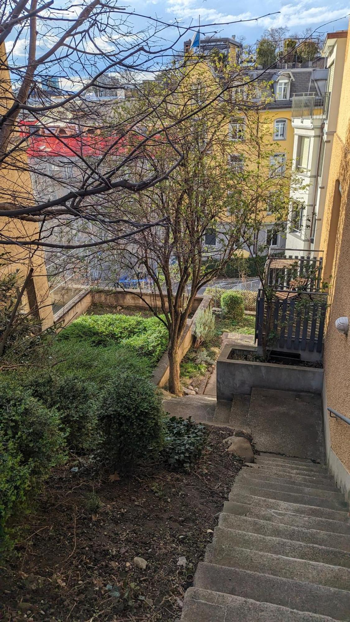 Ferienwohnung Urban Retreat - Cozy Studio With Private Patio Zürich Exterior foto